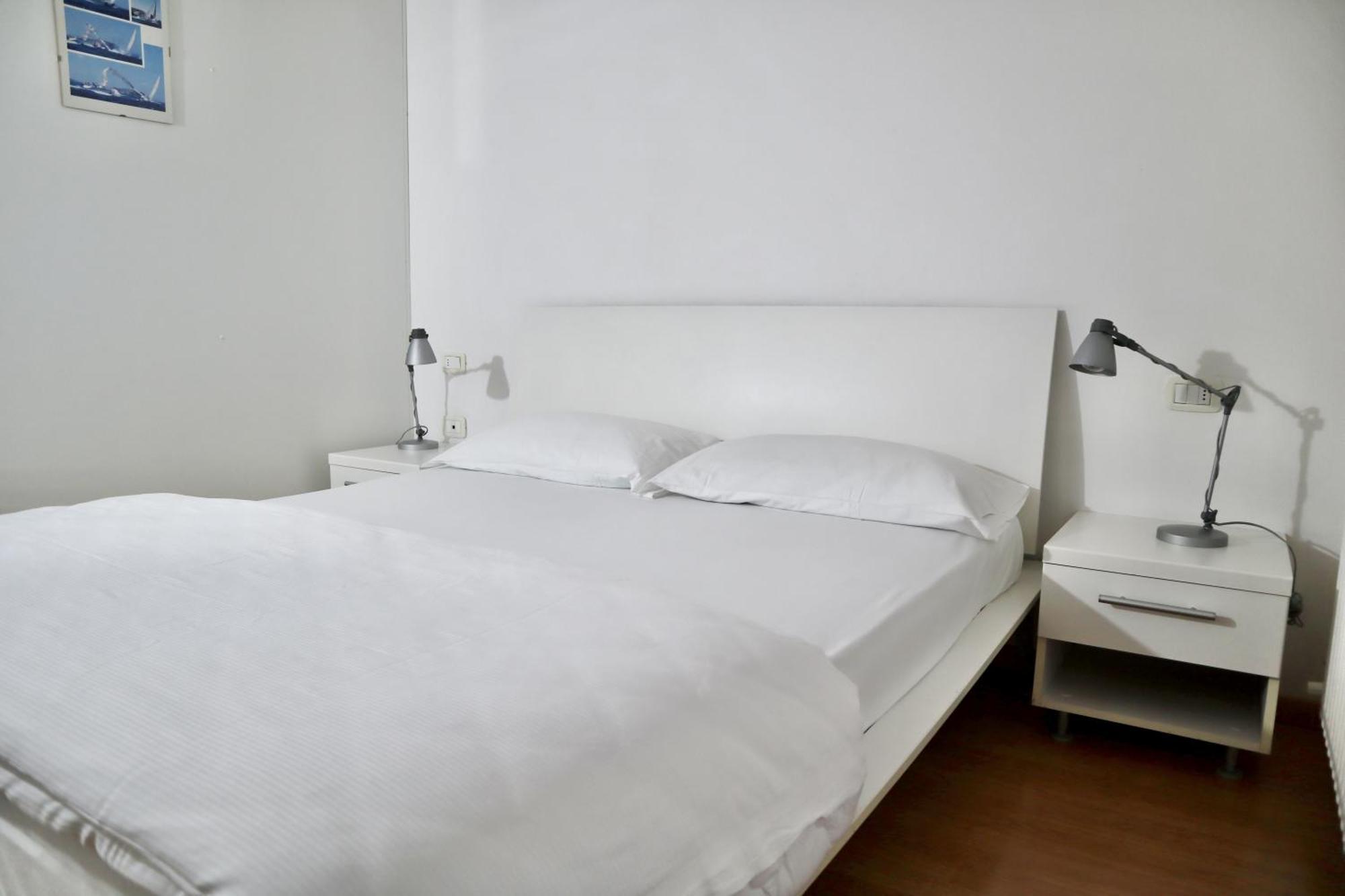 Windshouse Apartments Torbole Sul Garda Exterior foto